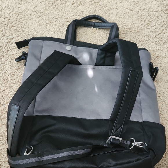 Sherpani Green / Grey Anti Theft Convertible Tote Backpack - Picture 3 of 12